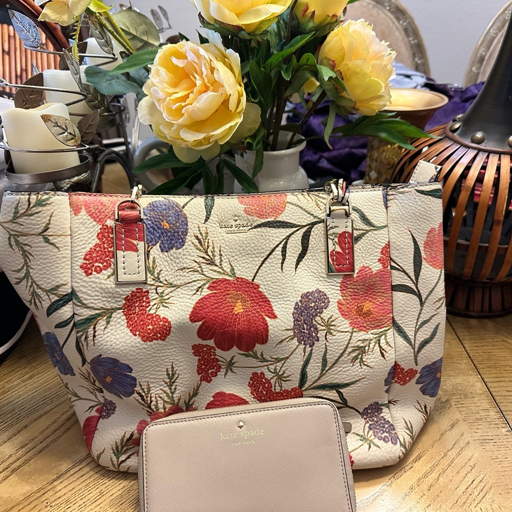Kate Spade Kingston Drive Vivian Blossom bag and a cream wallet